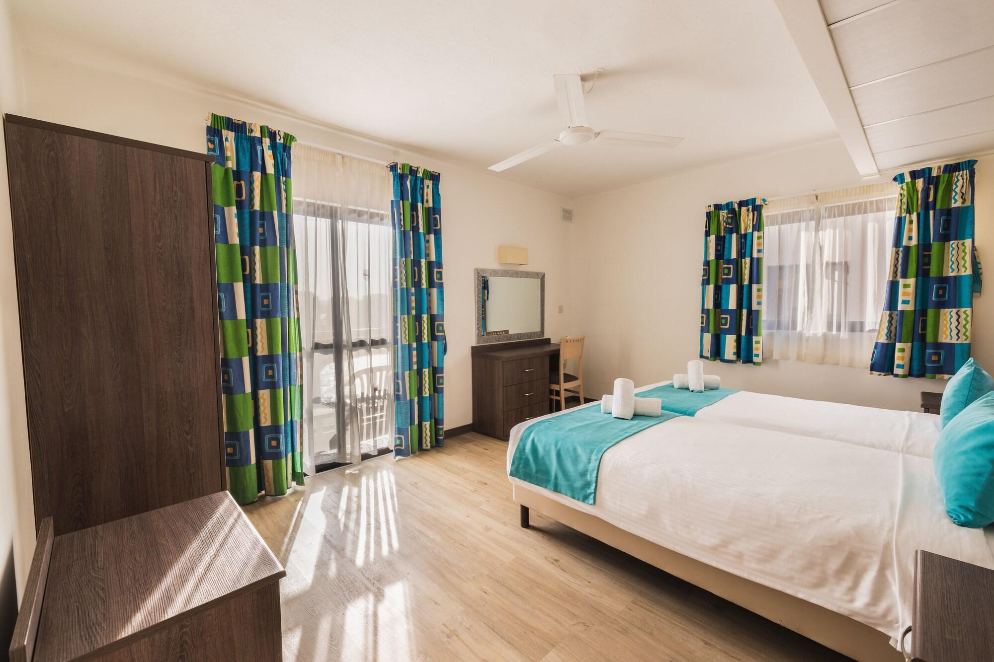 Sunseeker Complex Hotel 3*